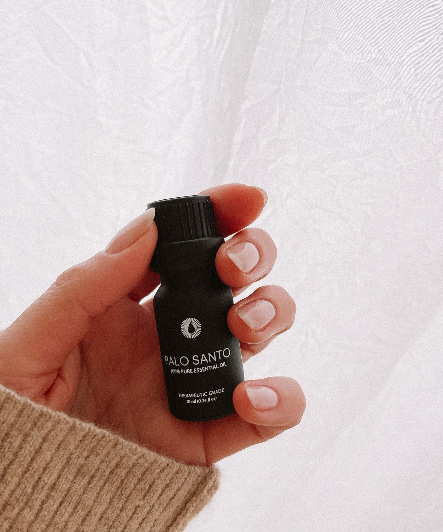 Huile Essentielle de Palo Santo Bio – Purifiante & Apaisante – Bursera