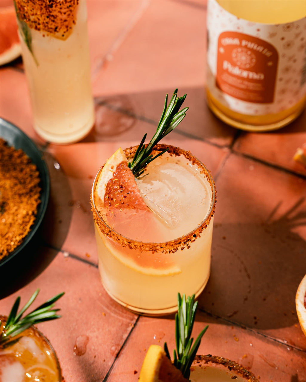 Paloma Mocktail – Boisson Sans Alcool Pamplemousse & Romarin – Casa Piñata