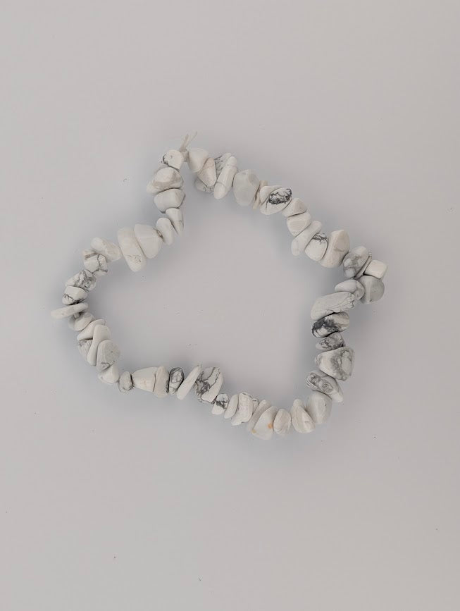 Bracelet Howlite – Pierre Naturelle – Chip, 6mm & 8mm – Fait au Canada – Legacy Crystals