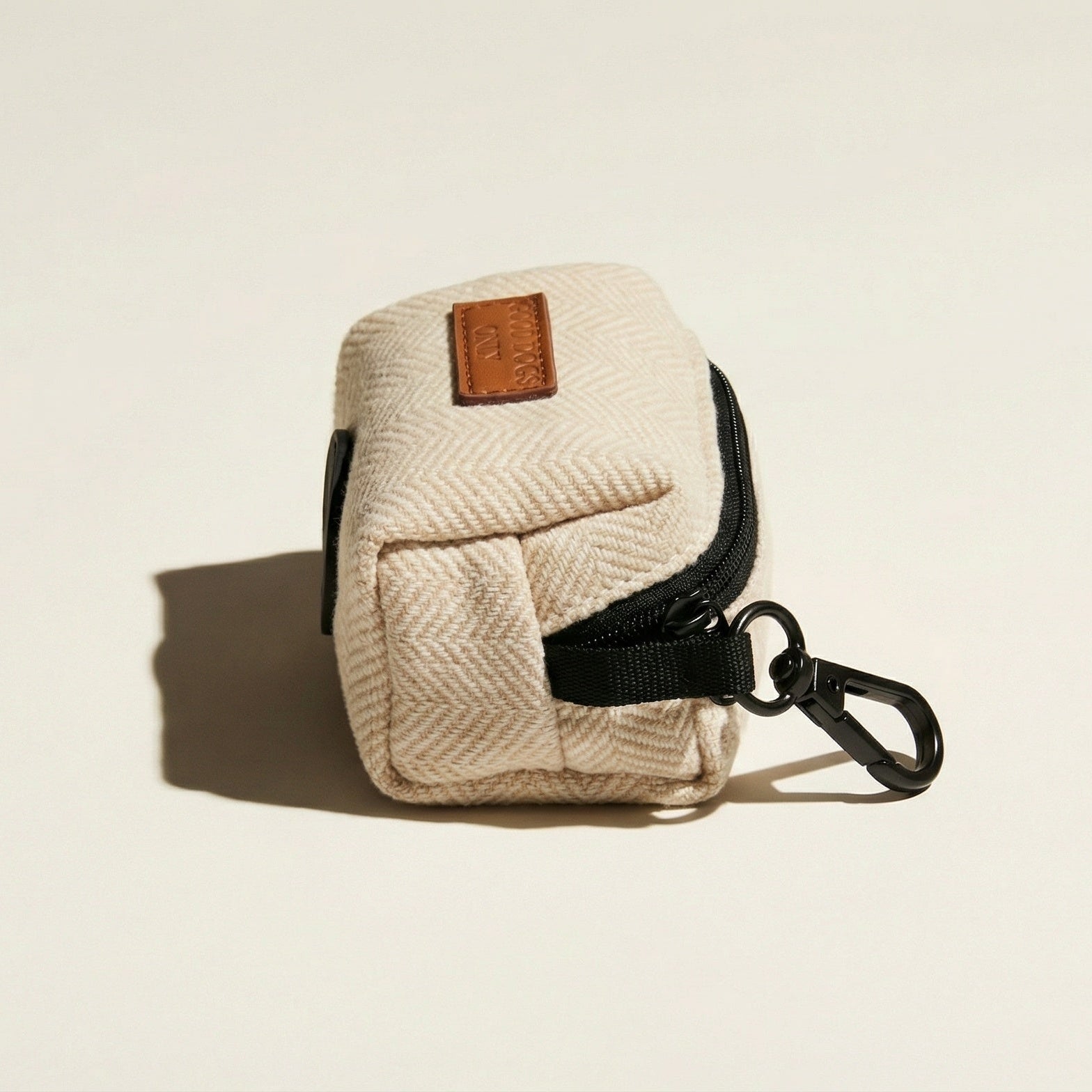 Porte-Sac à Déjections en Tweed – Good Dogs Only